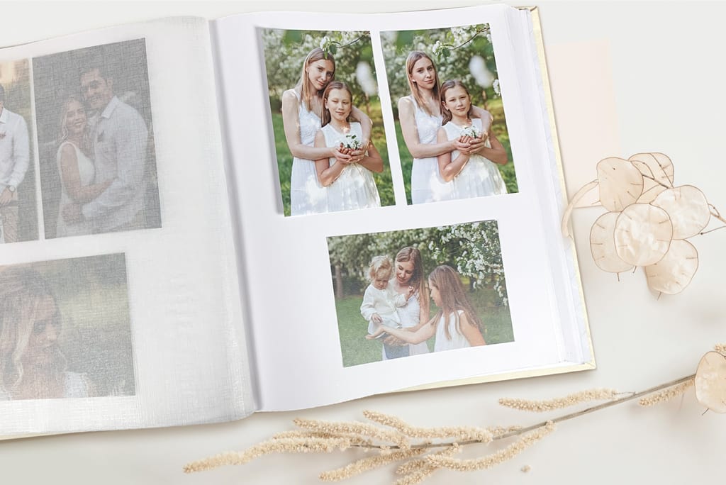 Slip in Photo Album for 200 4x6 or 5x7 Photos, Personalized Photo Album  With Sleeves for 10x15cm or 13x18cm Photos 