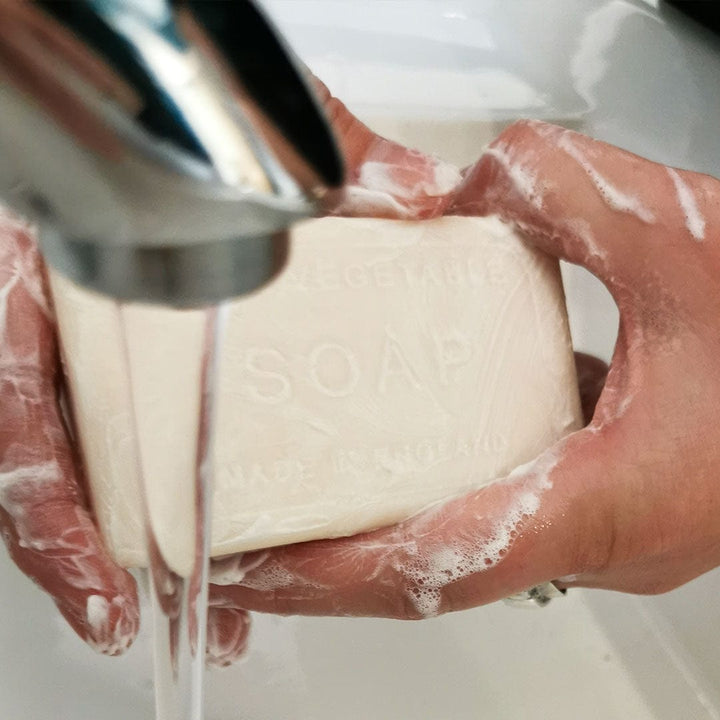 English Soap Company – Timeless Blooms Vintage Soap Collection (6 x 190g) from our Luxury Bar Soap collection by The English Soap Company
