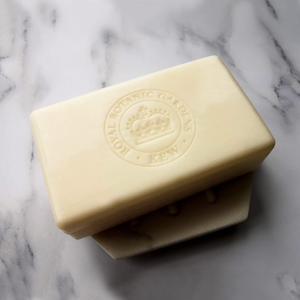 Kew Gardens Apricot Vetiver Soap Bar from our Luxury Bar Soap collection by The English Soap Company