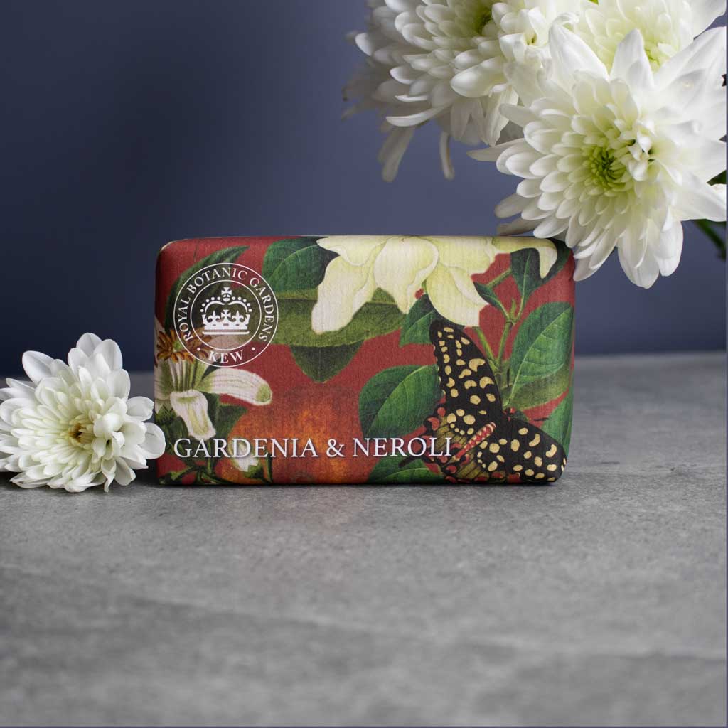 Kew Gardens Gardenia & Neroli Soap Bar from our Luxury Bar Soap collection by The English Soap Company