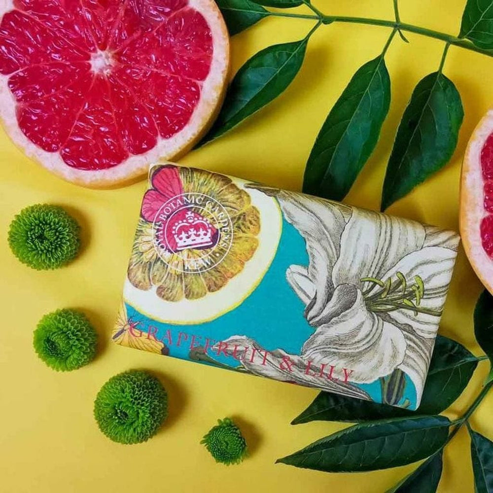 Kew Gardens Lily & Grapefruit Soap Bar from our Luxury Bar Soap collection by The English Soap Company