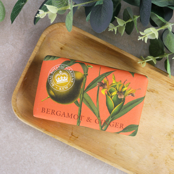 Royal Kew Gardens – Orchard Blooms Soap Bar Collection (6 x 240g) from our Luxury Bar Soap collection by The English Soap Company
